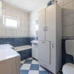 Prodaja, trosoban stan, 106m², Tivat, Crna Gora - image 18