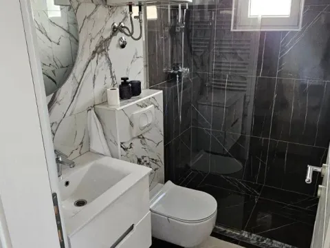 Rent, house, 130m², Šušanj, Bar - image 9