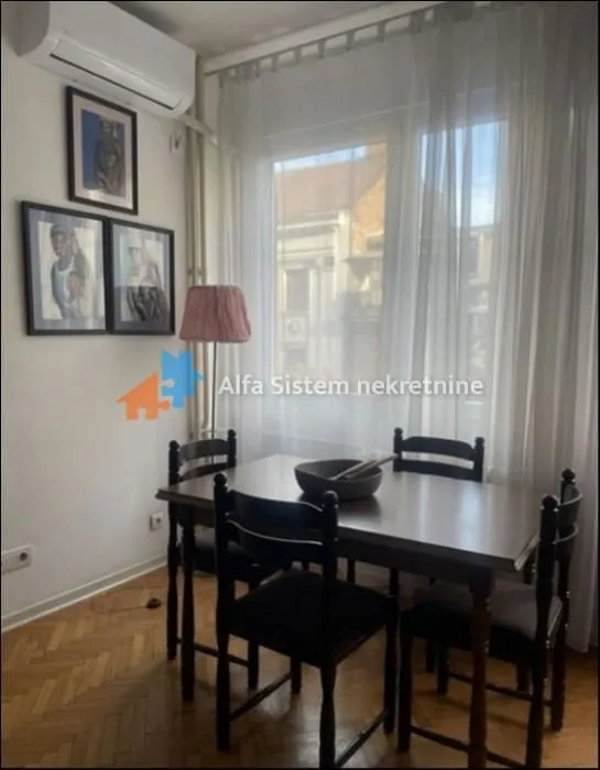 Rent, three bedroom apartment, 70m², Stari Grad, Beograd