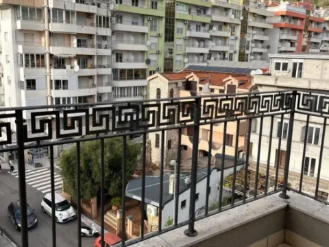 Prodaja, dvosoban stan, 140m², Budva, Crna Gora - image 7