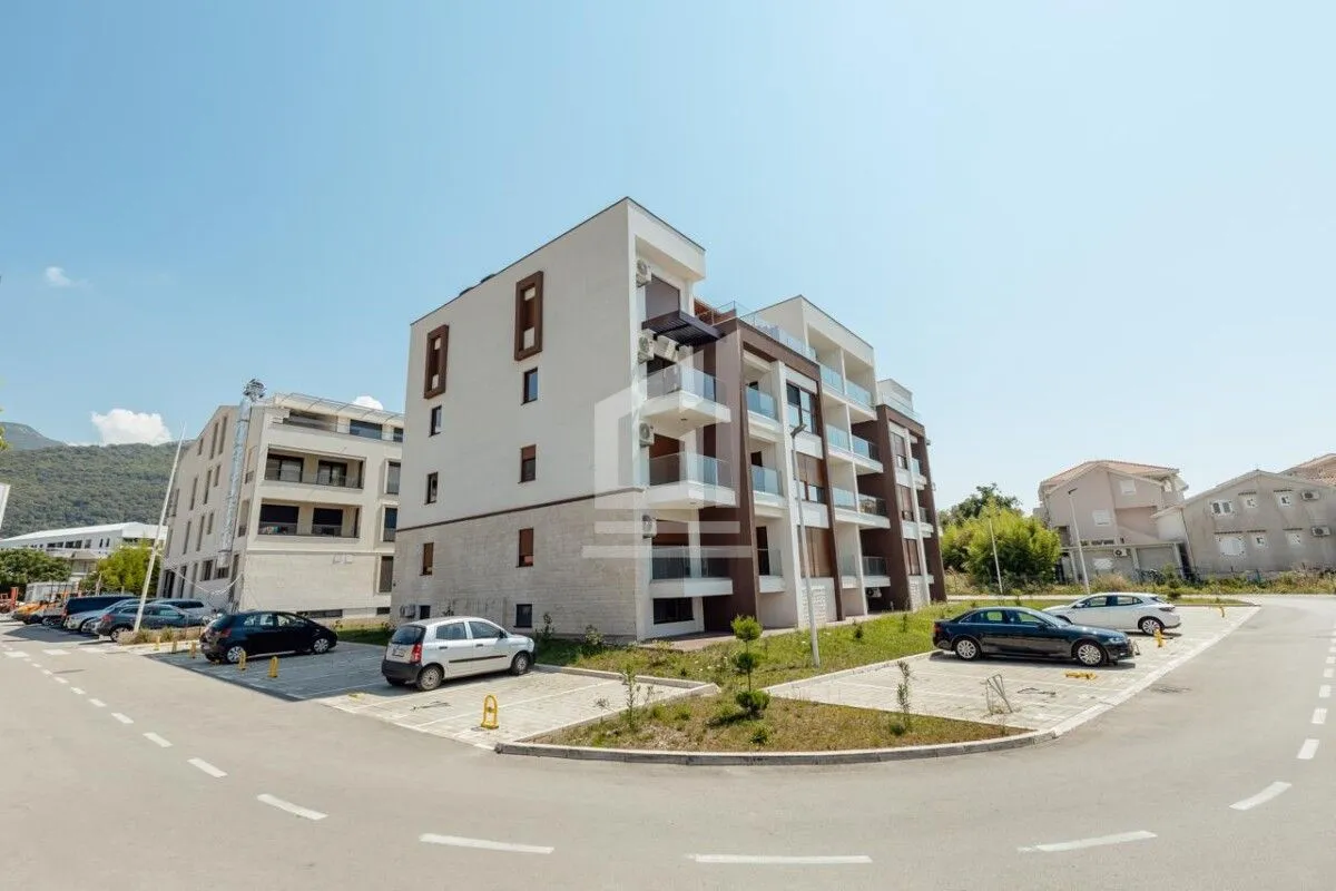 Prodaja, dvosoban stan, 72m², Donja Lastva, Tivat