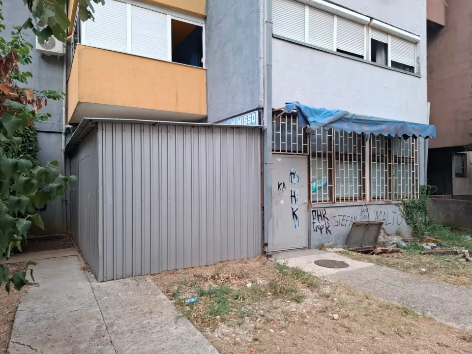 Rent, office space, 42m², Centar, Nikšić