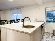 Izdavanje, jednosoban stan, 57m², Zelenika, Herceg Novi - image 7