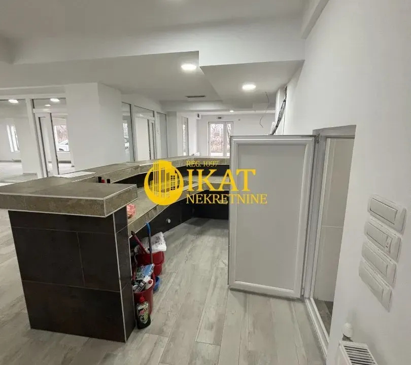 Prodaja, poslovni prostor, 113m², Nova Pazova, Stara Pazova