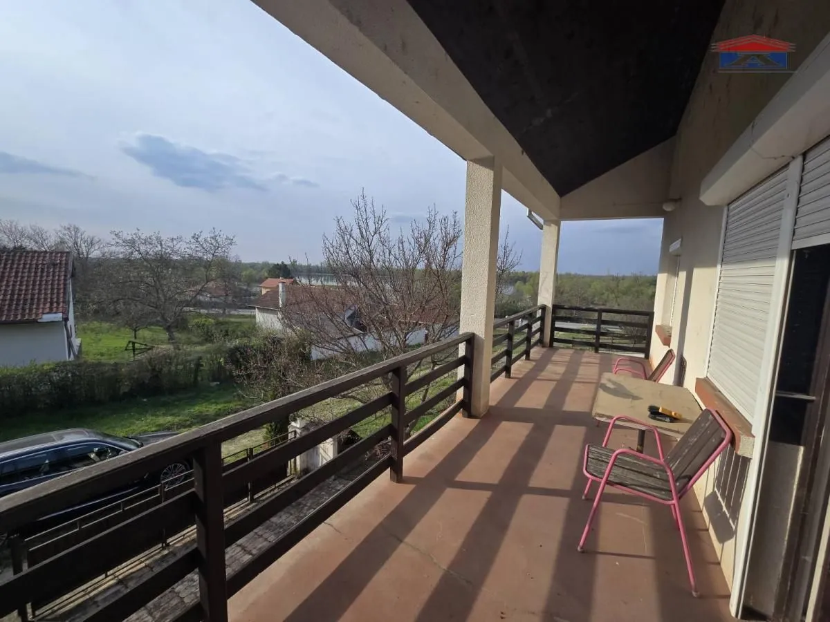 Prodaja, kuća, 104m², Banoštor, Beočin