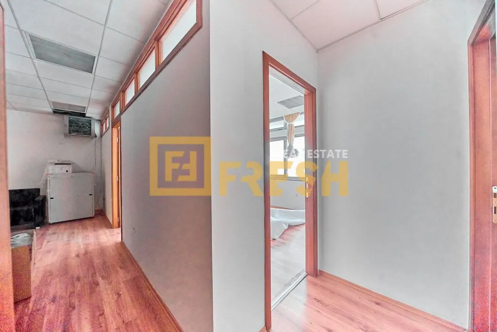 Rent, office space, 228m², Preko Morače, Podgorica