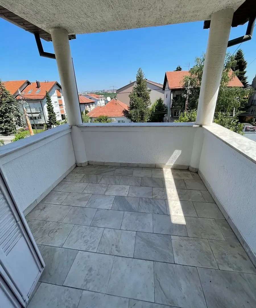 Sale, house, 600m², Autokomanda, Voždovac Sve Podlokacije