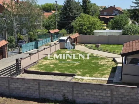Sale, house, 265m², Voždovac Sve Podlokacije, Beograd - image 4