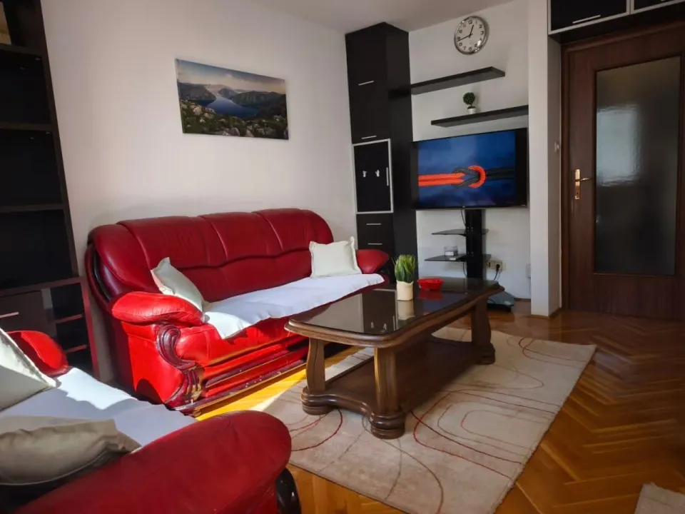 Rent, two bedroom apartment, 65m², Blok 9, Podgorica