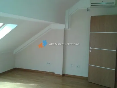 Rent, four bedroom apartment, 115m², Savski Venac, Beograd - image 10