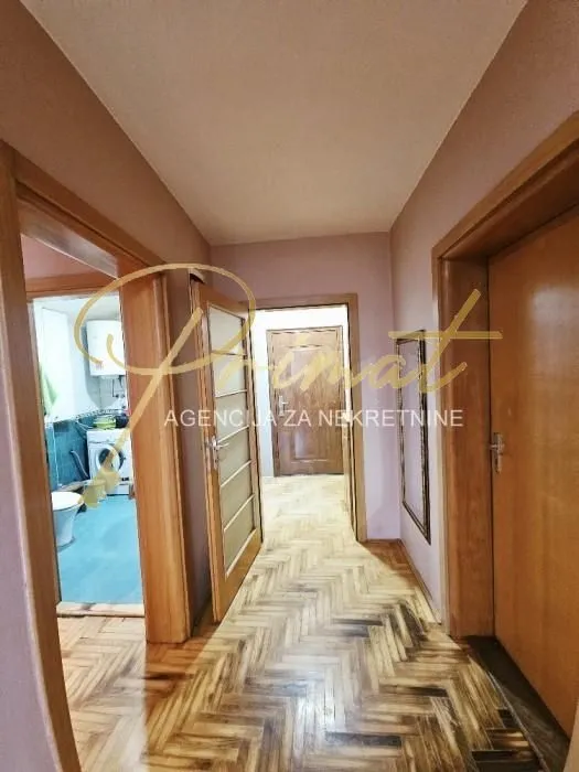 Prodaja, trosoban stan, 69m², Palilula Sve Podlokacije, Beograd