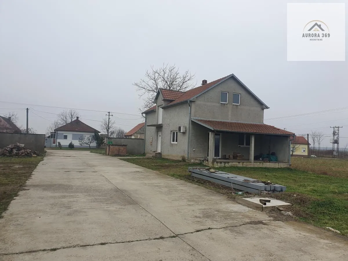 Sale, house, 200m², Ruma, Srbija