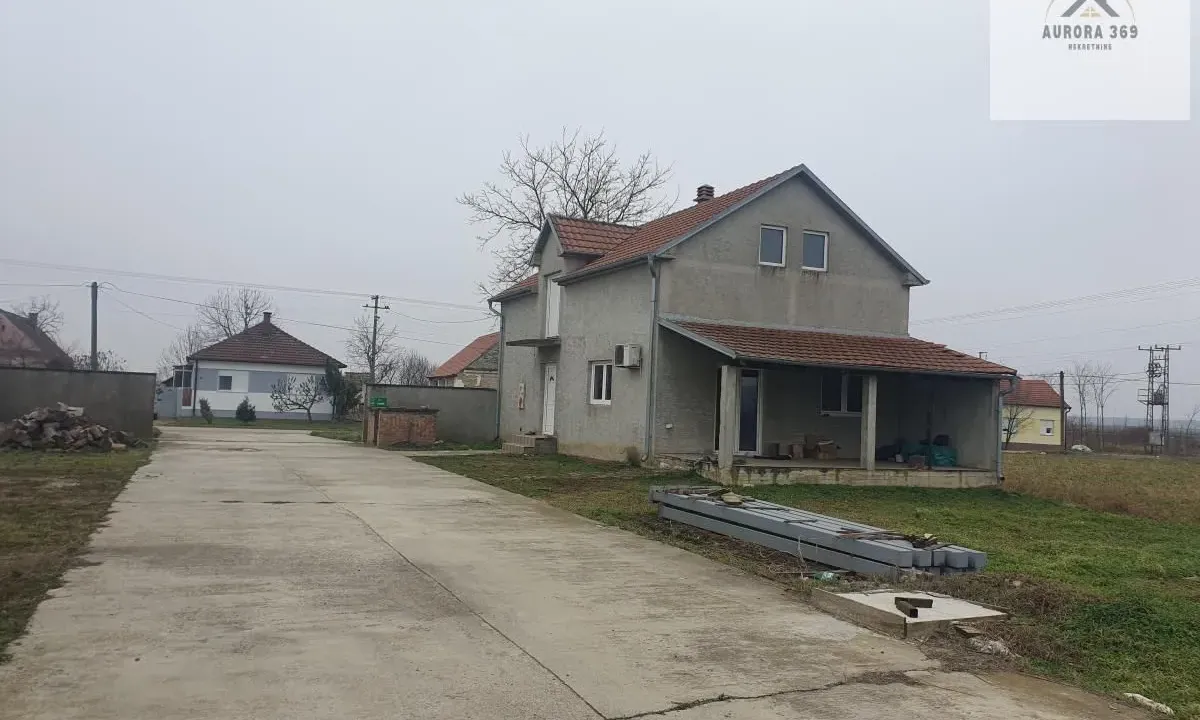 Sale, house, 200m², Ruma, Srbija