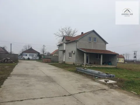 Sale, house, 200m², Ruma, Srbija