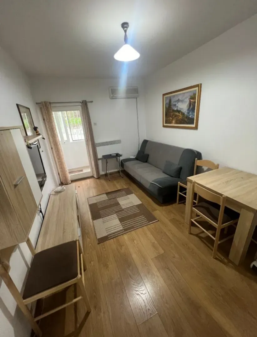 Sale, one bedroom apartment, 38m², Šušanj, Bar