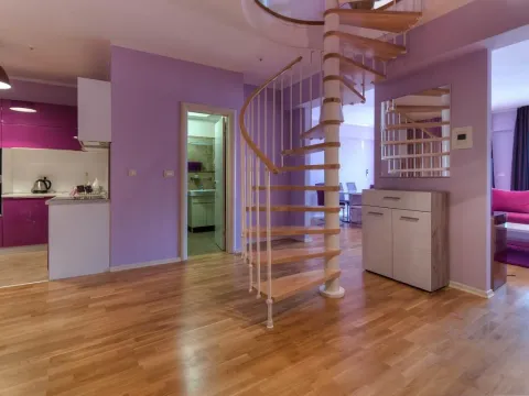 Sale, three bedroom apartment, 149m², Budva, Crna Gora - image 2