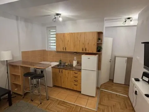 Prodaja, jednosoban stan, 25m², Centar, Novi Sad - image 2