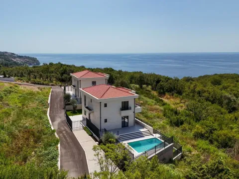 Prodaja, kuća, 318m², Reževići, Budva