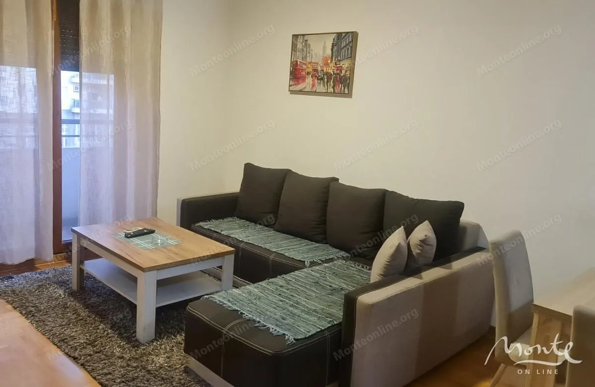 Prodaja, jednosoban stan, 41m², Stari Aerodrom, Podgorica