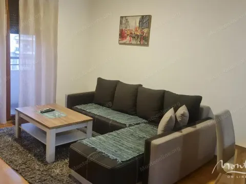 Stan in Stari Aerodrom