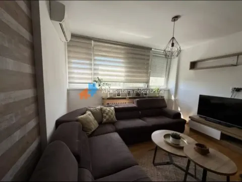 Rent, three bedroom apartment, 70m², Novi Beograd Blok 1 Fontana, Novi Beograd Sve Podlokacije - image 3