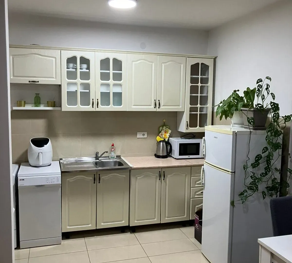 Izdavanje, jednosoban stan, 50m², Tuški Put, Podgorica