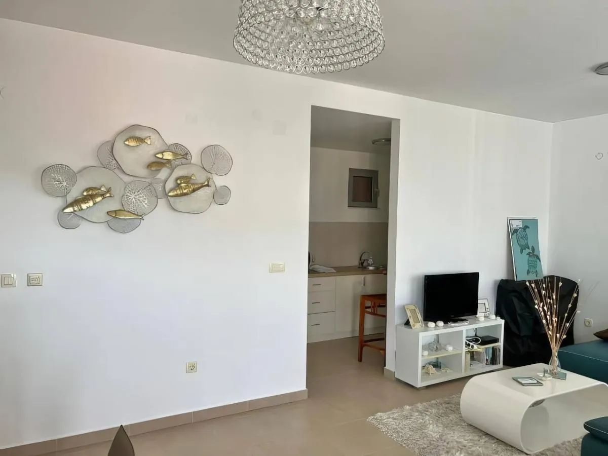 Prodaja, jednosoban stan, 63m², Đenovići, Herceg Novi