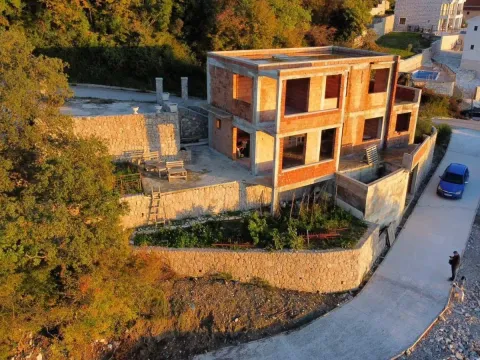Prodaja, kuća, 210m², Prijevor, Budva - image 23