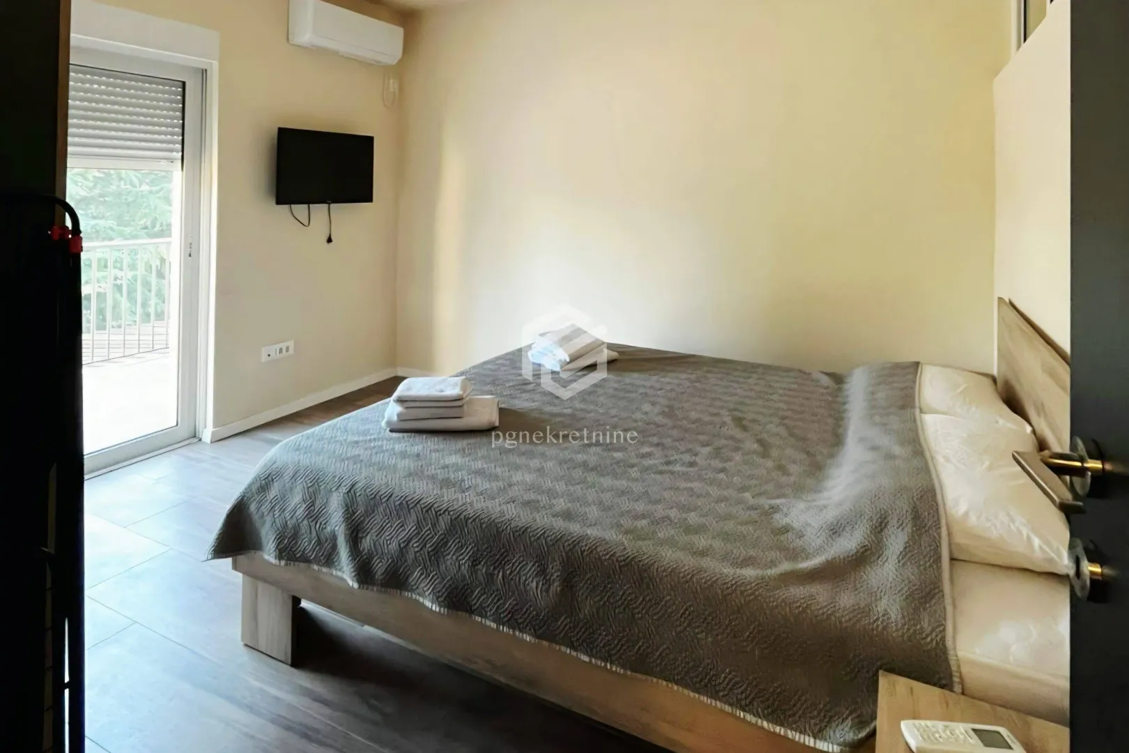 Rent, two bedroom apartment, 65m², Donja Gorica, Podgorica