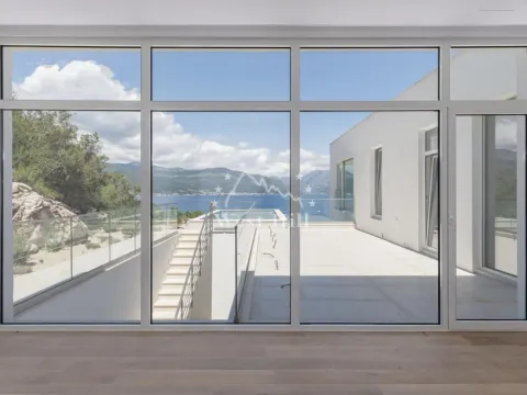 Prodaja, kuća, 328m², Krašići, Tivat - image 2