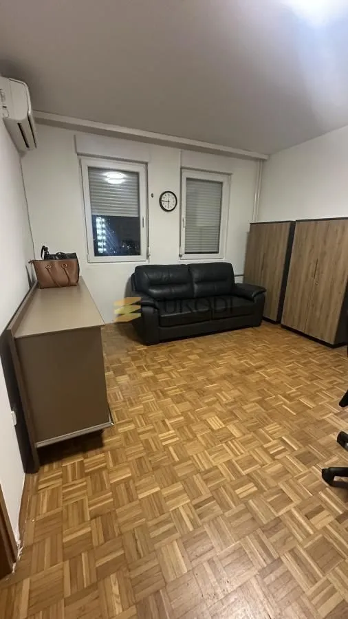 Prodaja, dvosoban stan, 56m², Novi Beograd Blok 25, Novi Beograd Sve Podlokacije