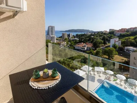 Sale, two bedroom apartment, 67m², Bečići, Budva - image 10