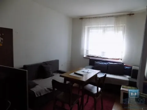 Rent, studio apartment, 26m², Jagodnjak, Paraćin - image 4