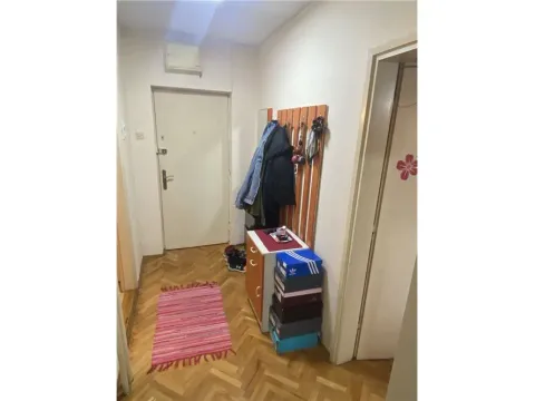 Izdavanje, jednosoban stan, 55m², Niš, Srbija - image 4