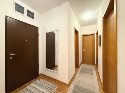 Rent, two bedroom apartment, 64m², City Kvart, Podgorica - image 5