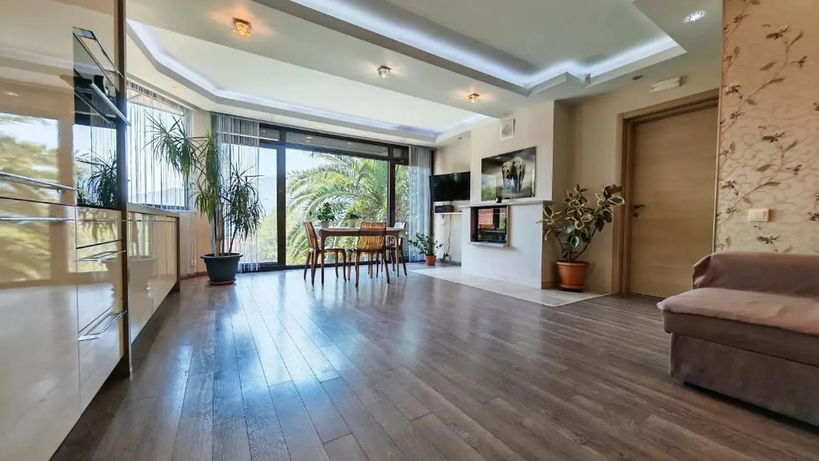 Rent, house, 110m², Orahovac, Kotor