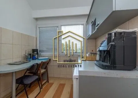 Izdavanje, poslovni prostor, 250m², Gornja Gorica, Podgorica - image 6