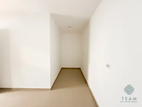 Izdavanje, poslovni prostor, 150m², Stari Aerodrom, Podgorica - image 6