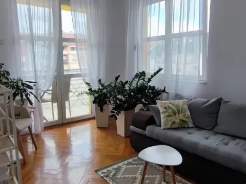 Izdavanje, dvosoban stan, 62m², Spens, Novi Sad Sve Podlokacije - image 3
