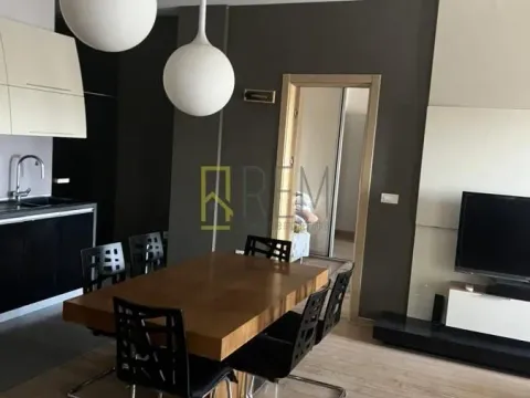 Prodaja, trosoban stan, 120m², Gorica C, Podgorica - image 4