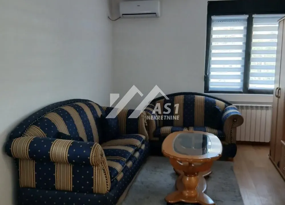 Izdavanje, dvosoban stan, 37m², Telep, Novi Sad Sve Podlokacije