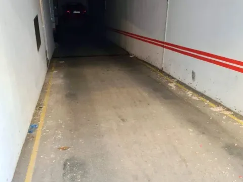 Prodaja, parking/garaža, 15m², Kalenić Pijaca, Vračar Sve Podlokacije - image 2