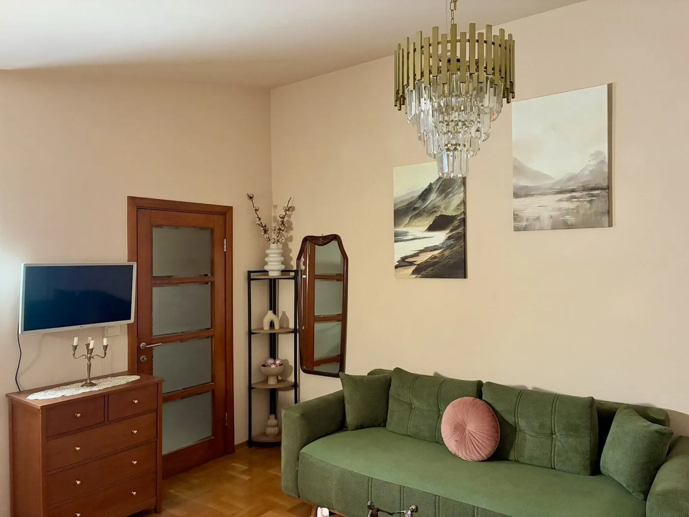 Izdavanje, stan, 37m², Preko Morače, Podgorica