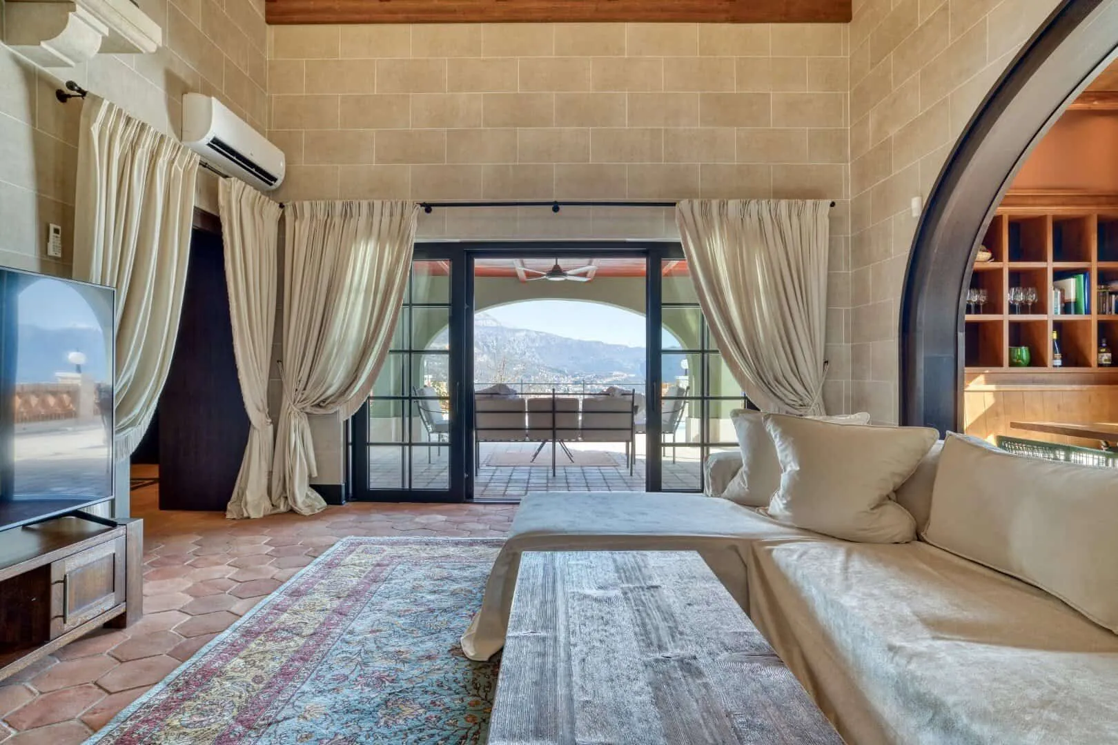 Prodaja, kuća, 168m², Žvinje, Herceg Novi