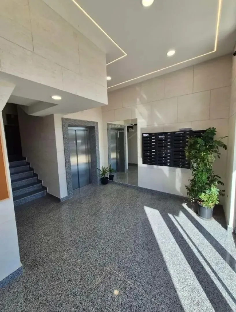 Prodaja, jednosoban stan, 39m², Tološi, Podgorica
