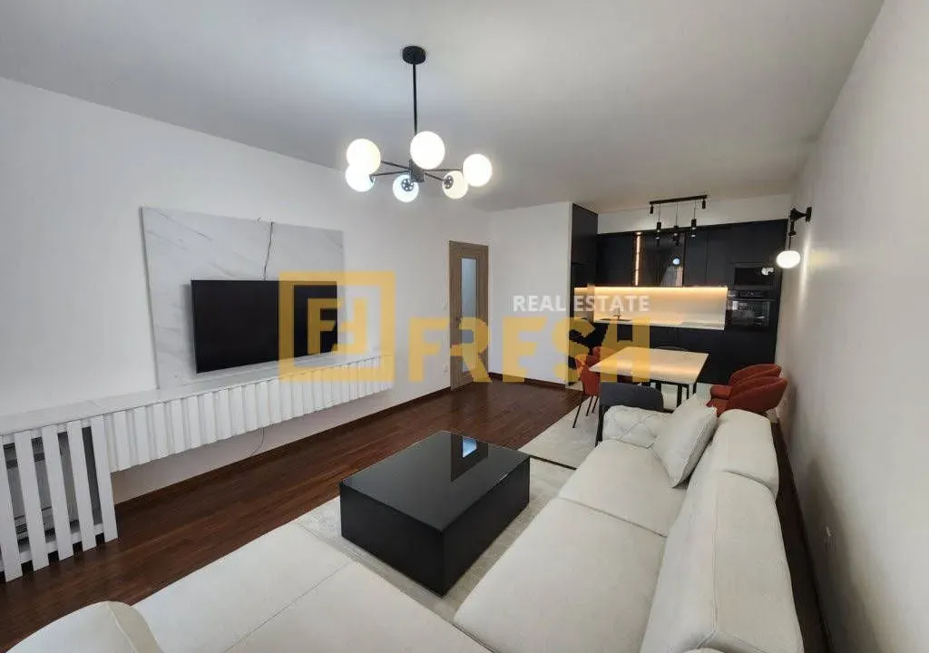 Izdavanje, dvosoban stan, 73m², Master Kvart, Podgorica