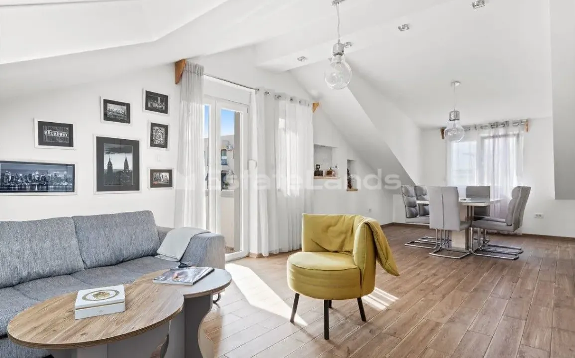 Rent, two bedroom apartment, 85m², Seljanovo, Tivat