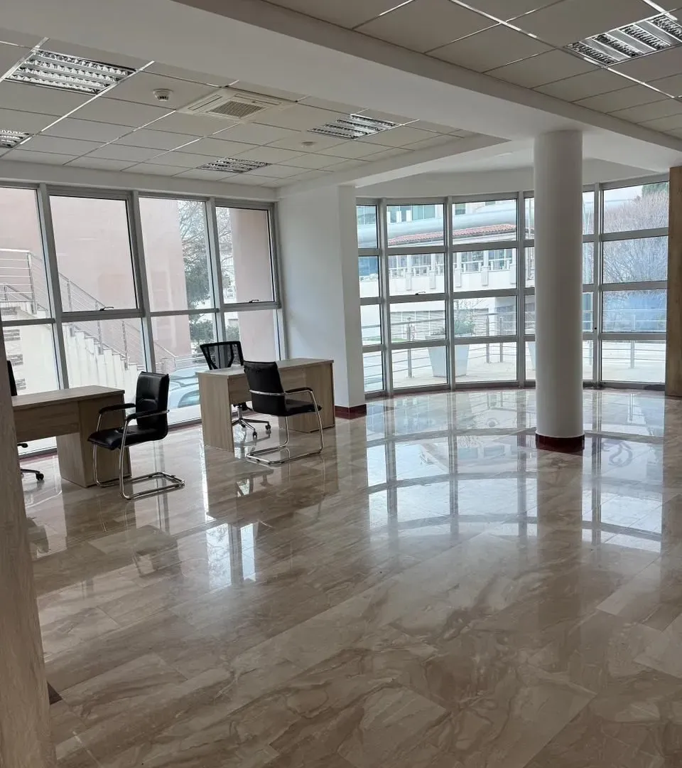 Rent, office space, 151m², Bečići, Budva