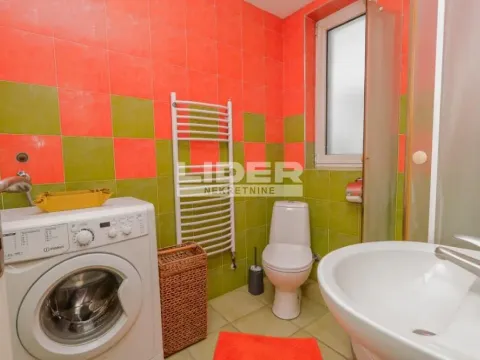 Izdavanje, stan, 130m², Savski Venac, Beograd - image 16
