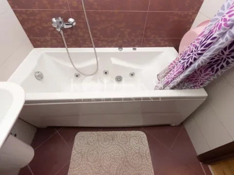Rent, one bedroom apartment, 49m², 1 maj, Podgorica - image 8